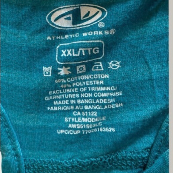 3/$15 Tank top - Picture 2 of 3